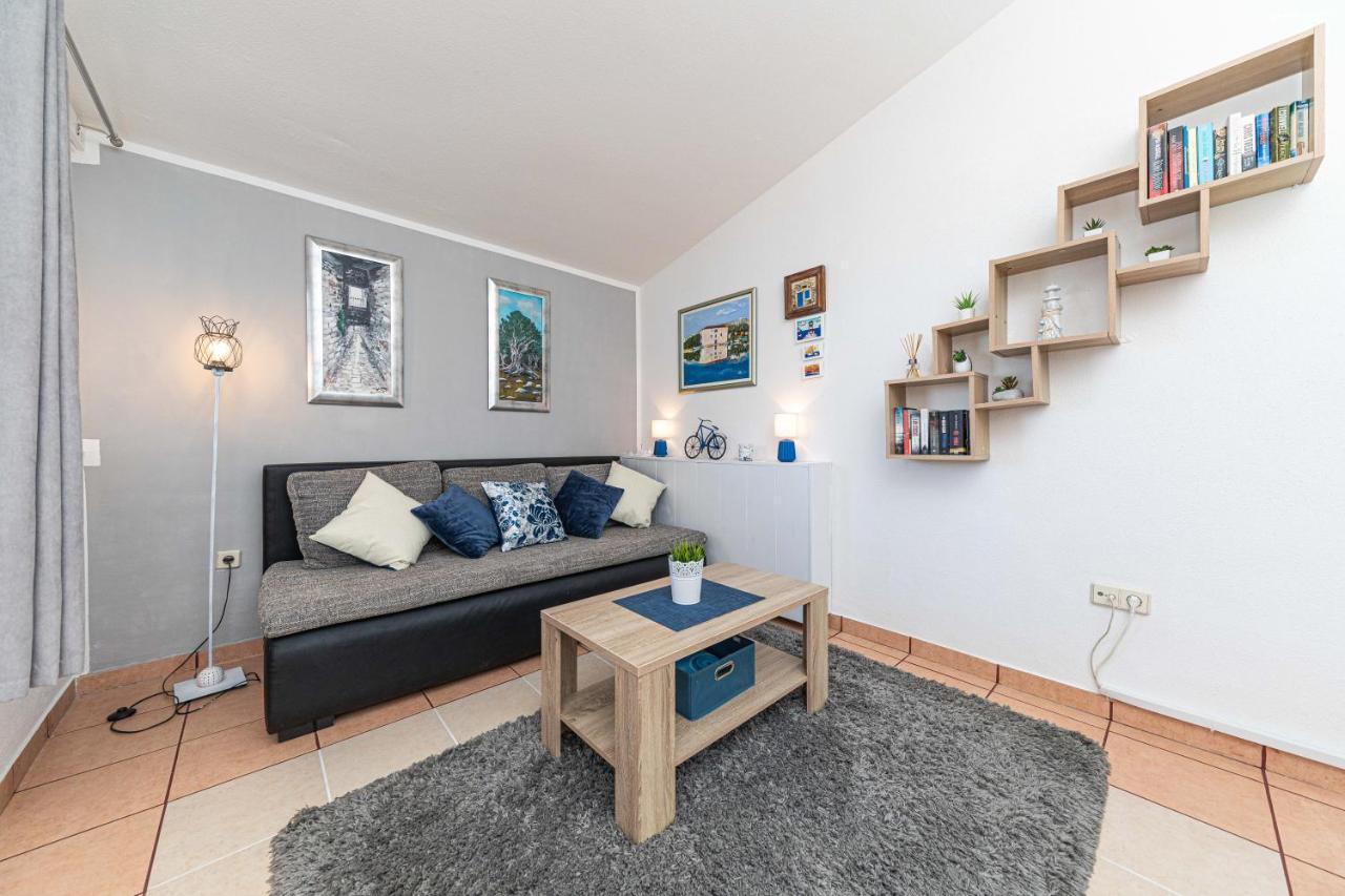 Apartment Glavica Трогир Экстерьер фото