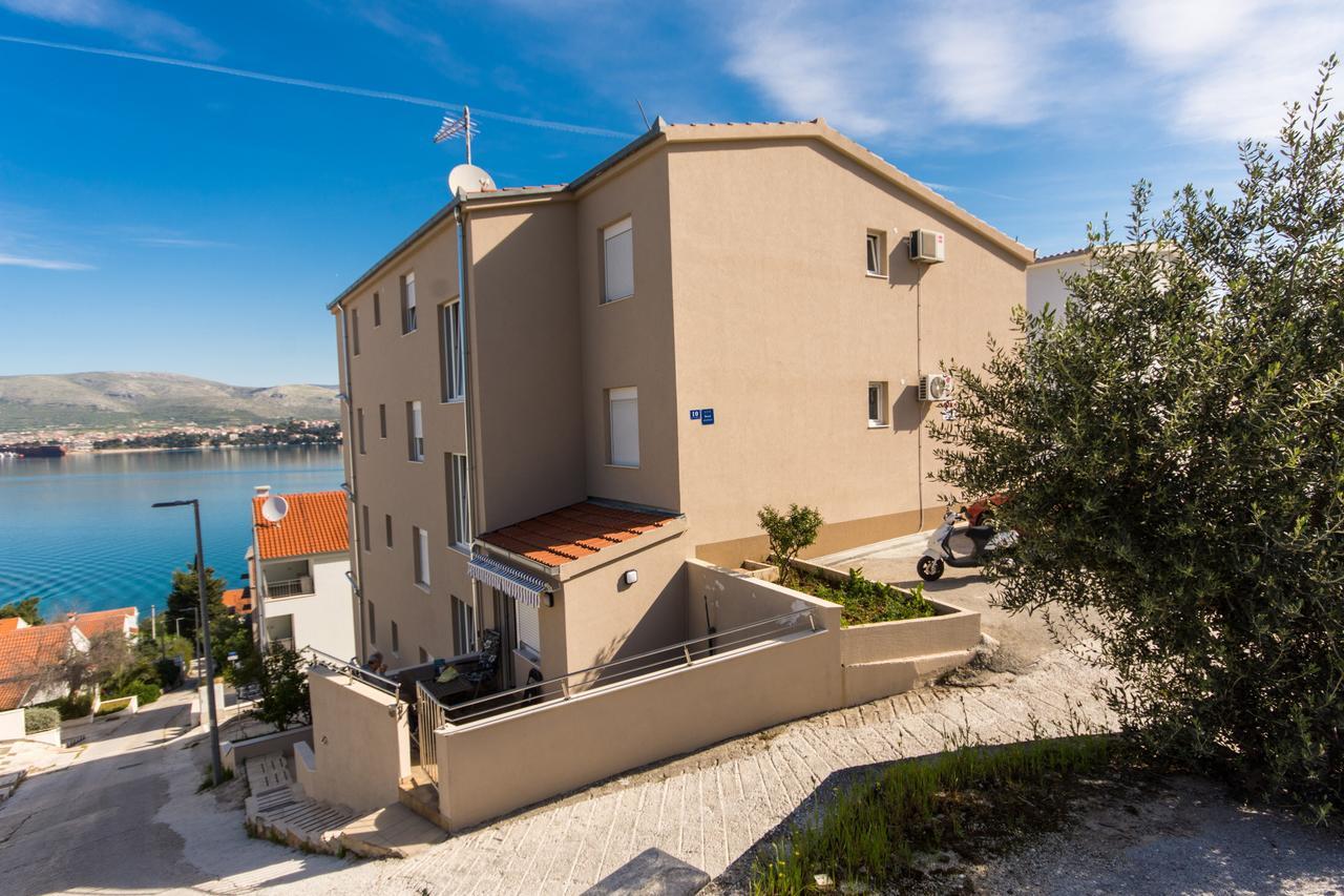Apartment Glavica Трогир Экстерьер фото